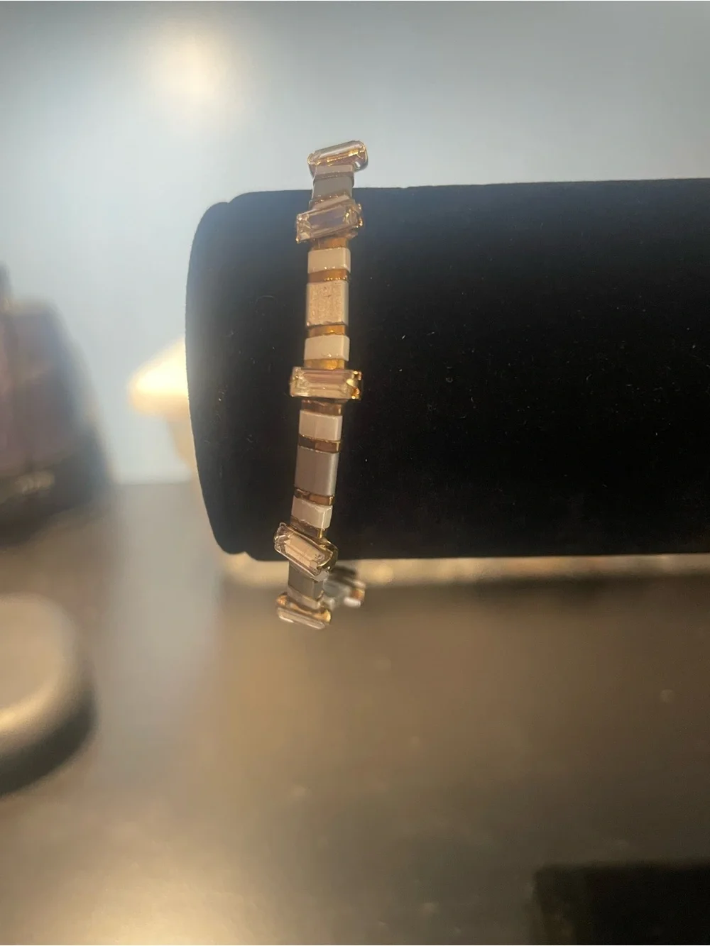 N/A delicate clear